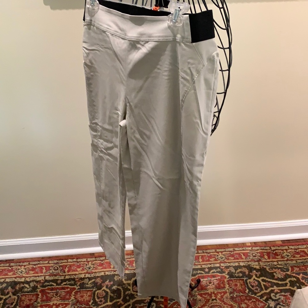 SIMPLY VERA WANG SIZE L CAPRIS